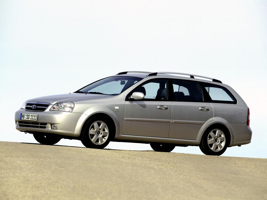  Daewoo Nubira Wagon 2004 года  (фото 9 из 16)